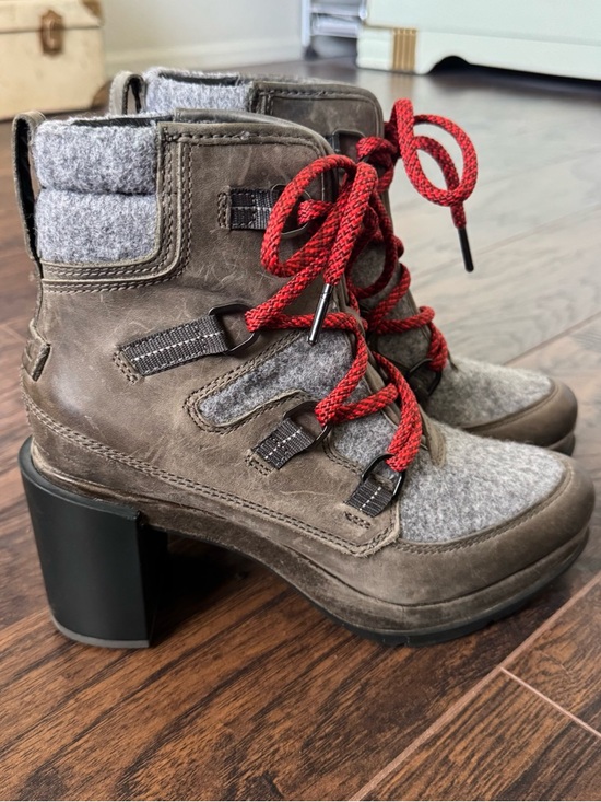 Sorel Shoes - Sorel Size 8 Blake Lace Up Bootie Quarry Gray